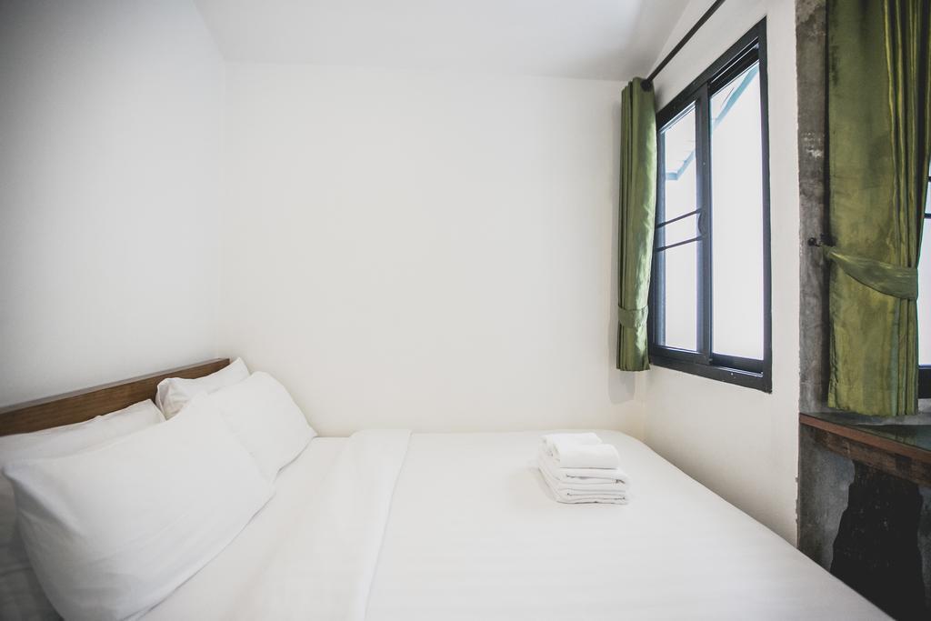 Отель Plern Plern Bed And Bike Чиангмай Экстерьер фото