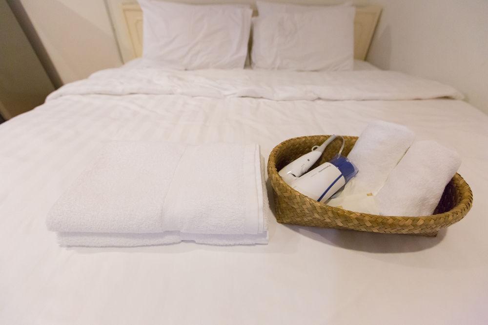 Отель Plern Plern Bed And Bike Чиангмай Экстерьер фото